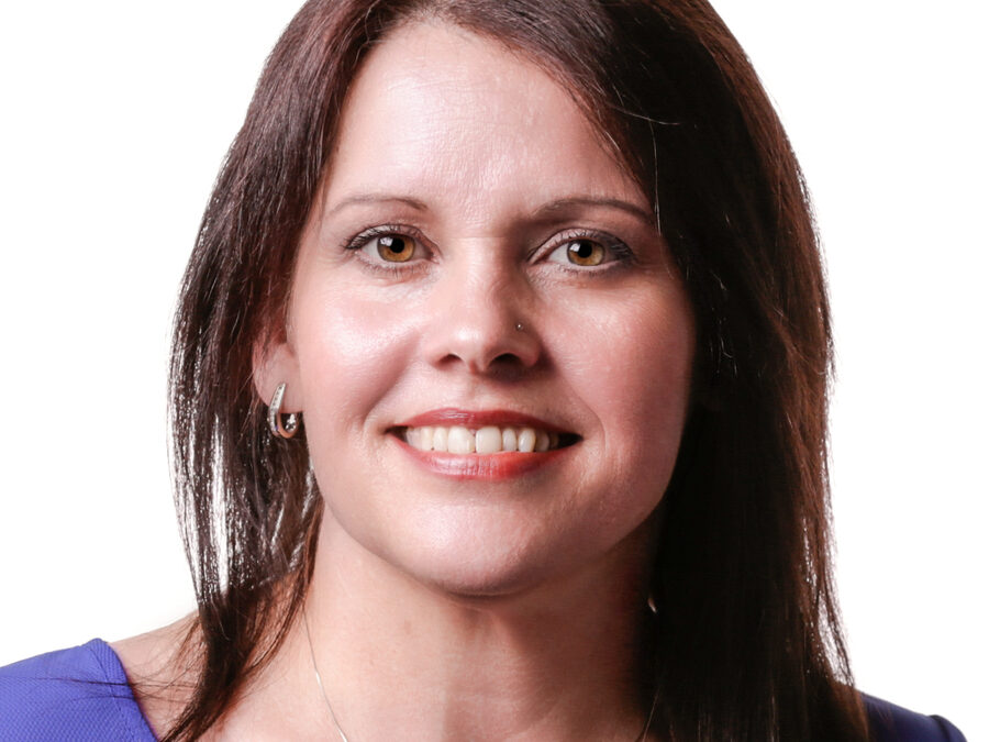 Vicki Armstrong  REALTOR®